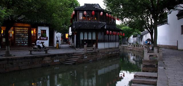 冷知识分享平台 - 探索奇闻异事,尽在分手一年后,还愿意回你消息的男人什么意思?